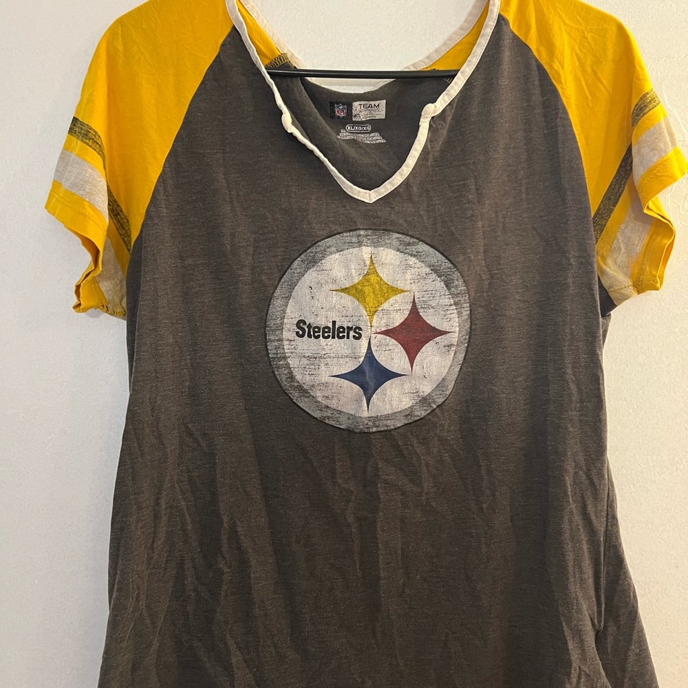 Steelers t-shirt